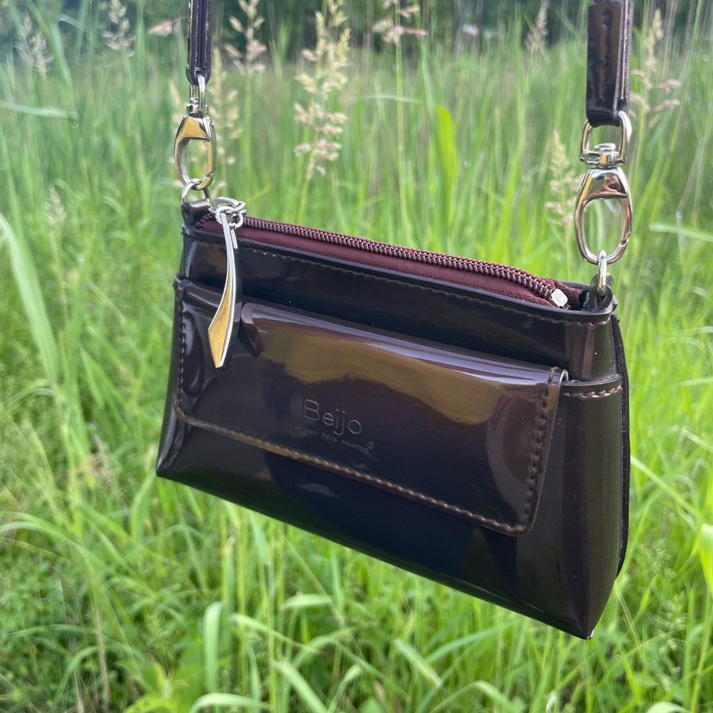 BEIJO Shiny Brown Cocktail Purse/Evening Bag, Top Zipper, Fully Lined